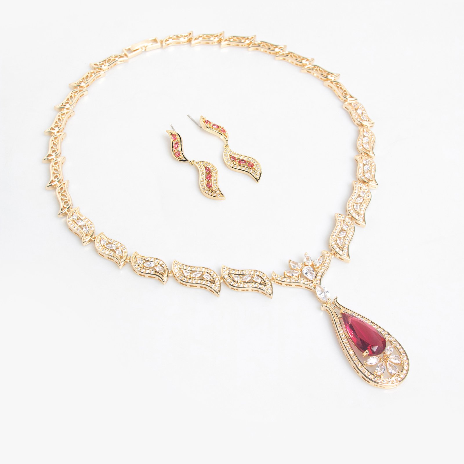 Sparkling Water Drop V‑Shaped Earrings Set — High‑End Light Luxury Jewelry for Women