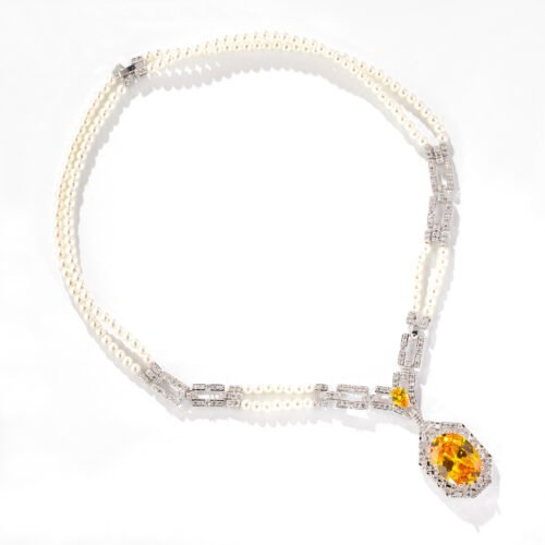 Yellow Oval Crystal Pendant Necklace for Women — Light-Luxury Multi-Layer Pearl & Clavicle Chain