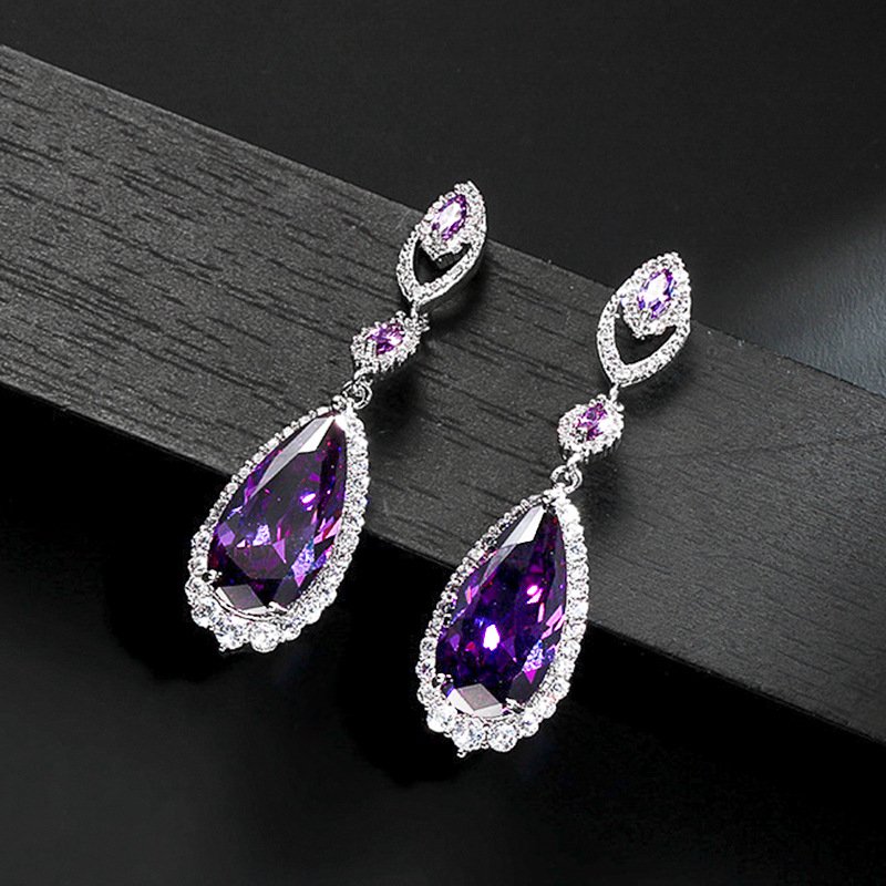 13057090487_1653624125