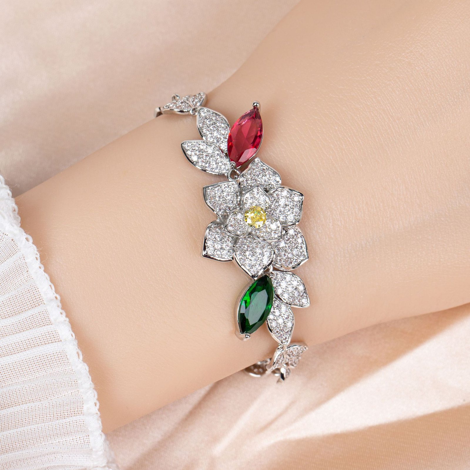 O1CN01222Bly1bwnAJI3lj7_!!1623413530-0-cib