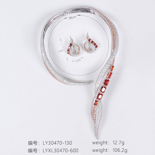 Fashion Personality Trend Collar Necklace — Exaggerated Clavicle Short