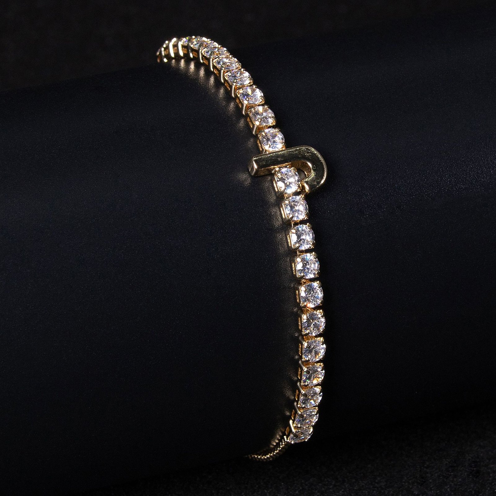 O1CN01KIXcE91bwn791xRwO_!!1623413530-0-cib