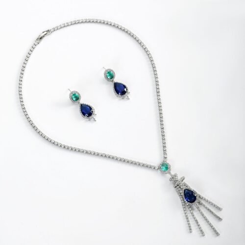 High-End Shiny Zircon Water Drop Pendant Necklace – Light Luxury Fashion Collarbone Chain