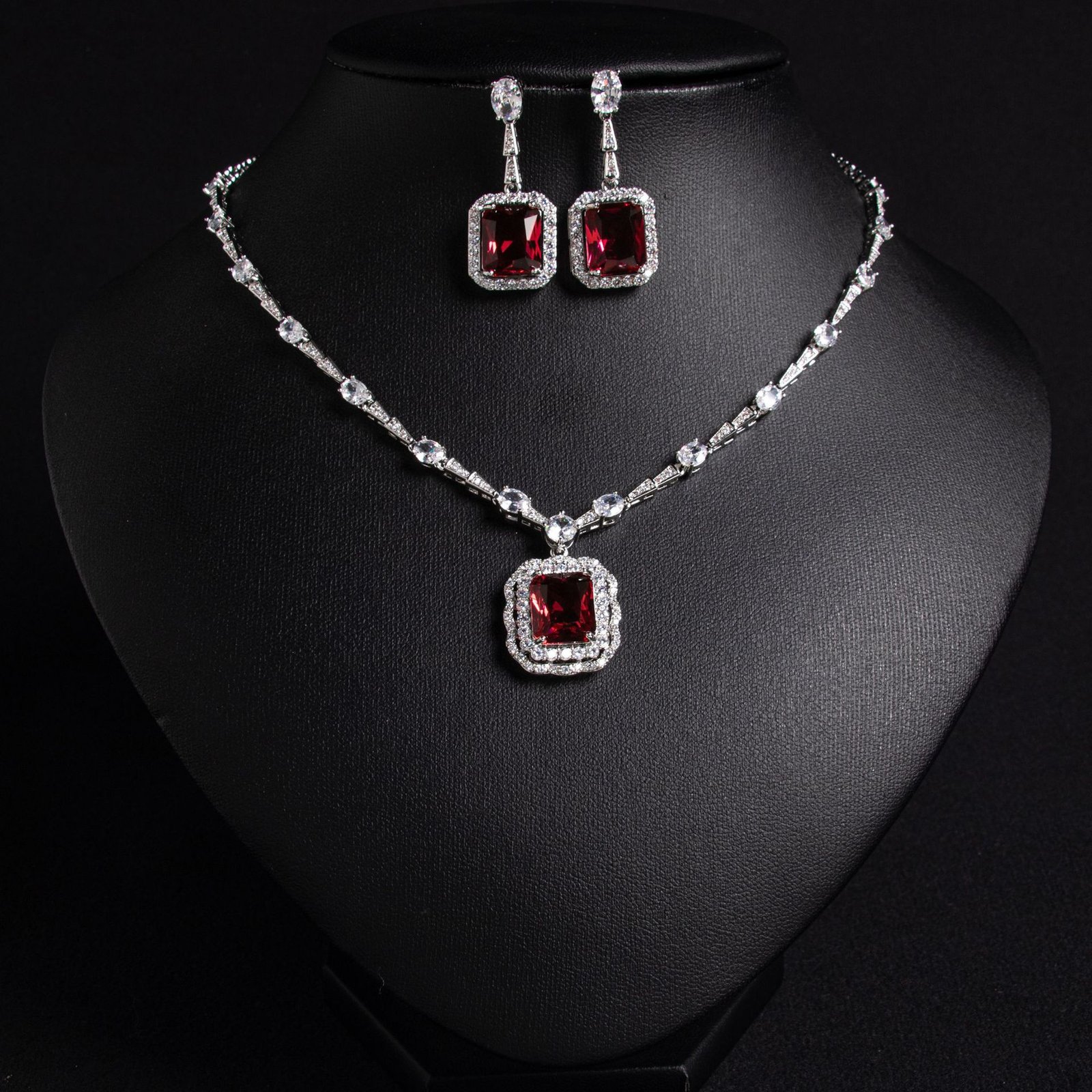 O1CN01nFja8D1bwn31hQkg7_!!1623413530-0-cib